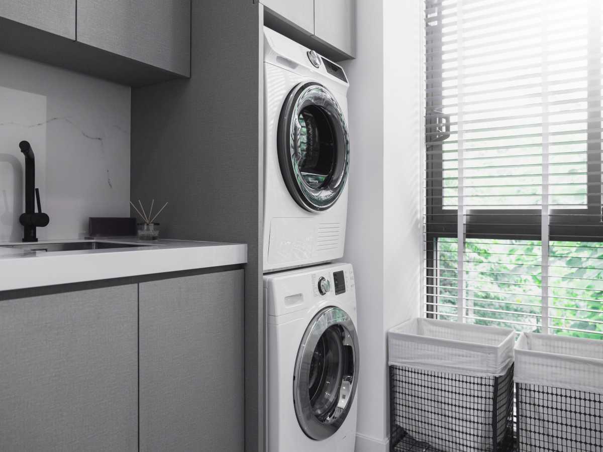 Mašina za pranje veša i mašina za sušenje veša, jedna na drugoj - visina veš mašine je važna
